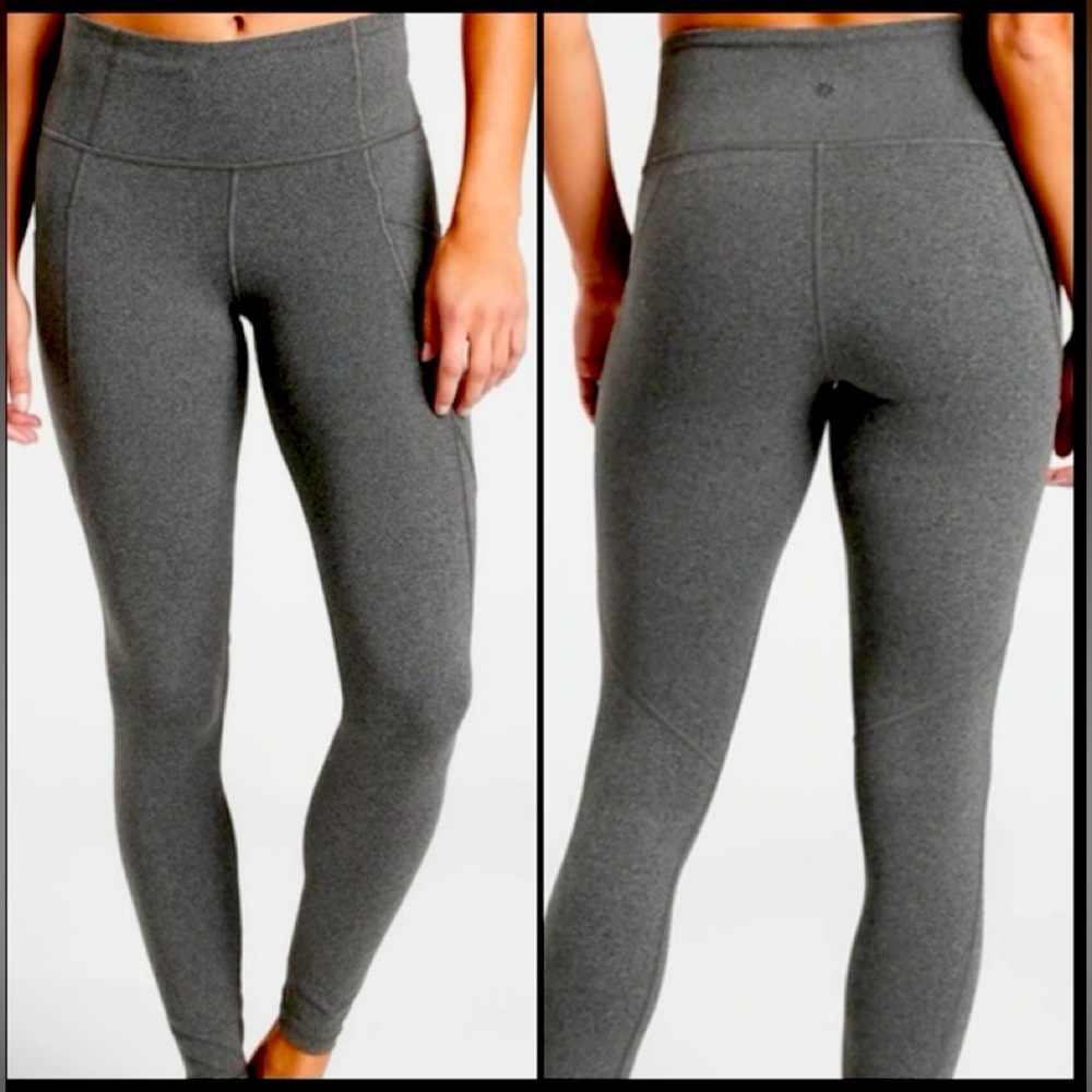 Athleta Salutation 7/8 Tight